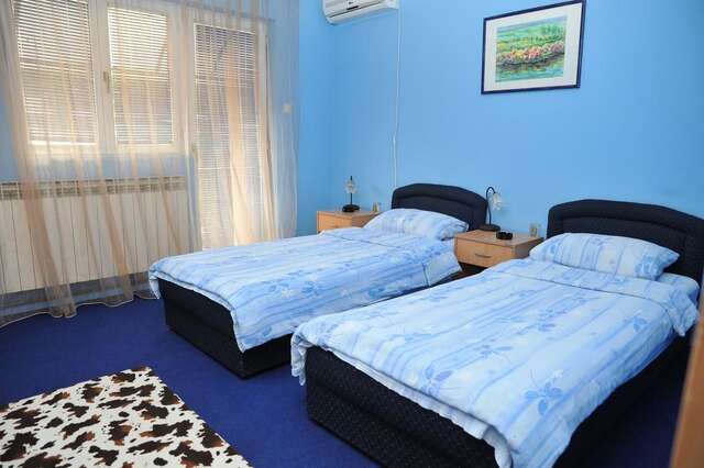 Гостевой дом Guesthouse Prenociste Faraon Плевля-9